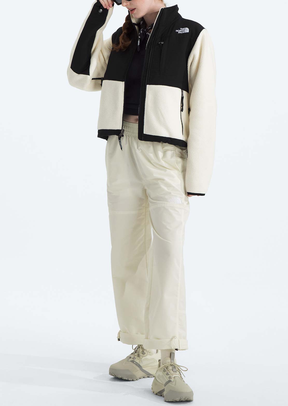 The North Face Women's Retro Denali Jacket White Dune/TNF Black