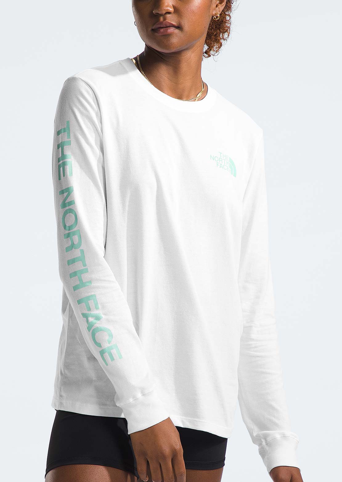 The North Face Women&#39;s Sleeve Hit Graphic Long Sleeve TNF White/Crater Aqua