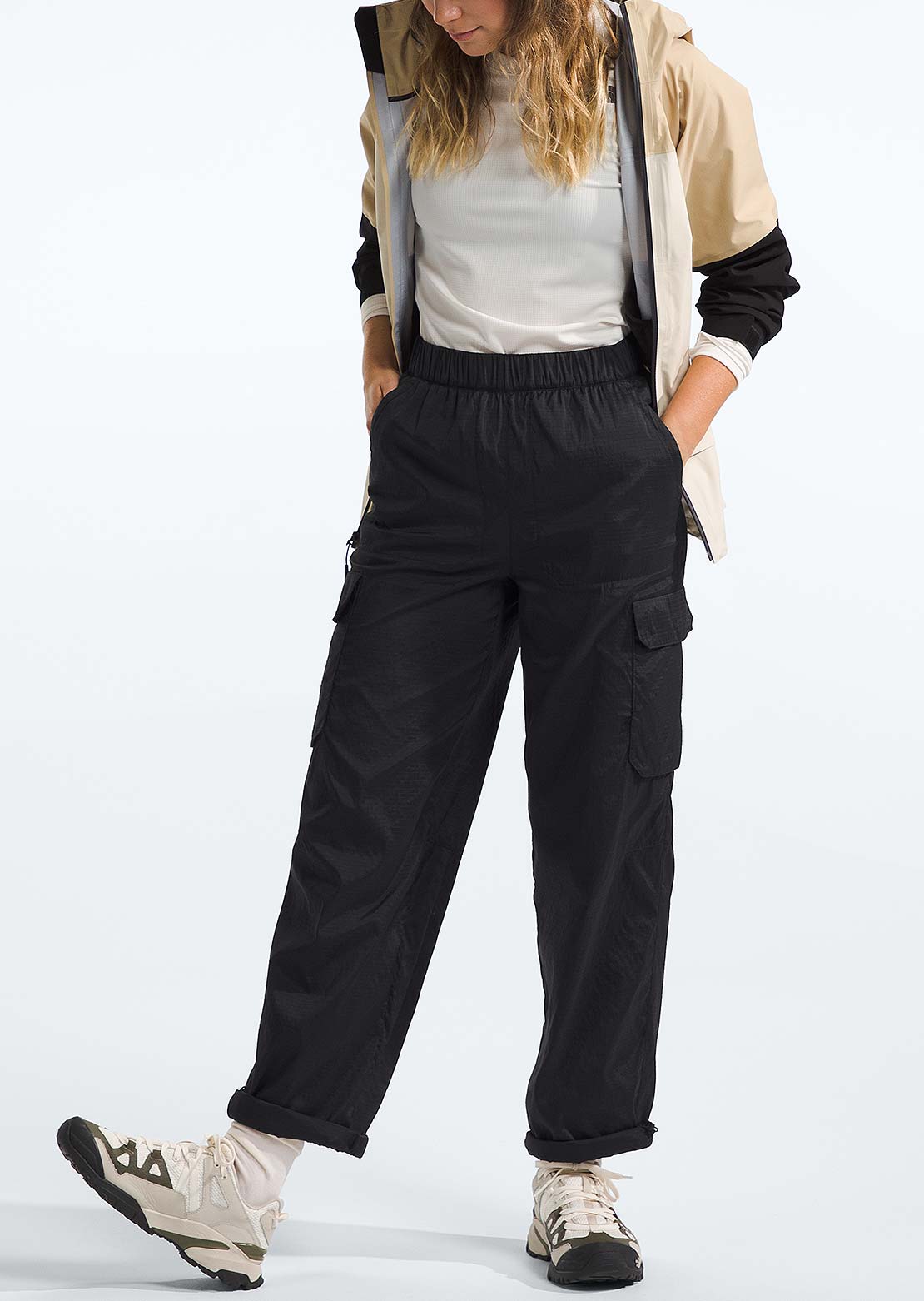 The North Face Women&#39;s Spring Peak Regular Cargo Pants TNF Black