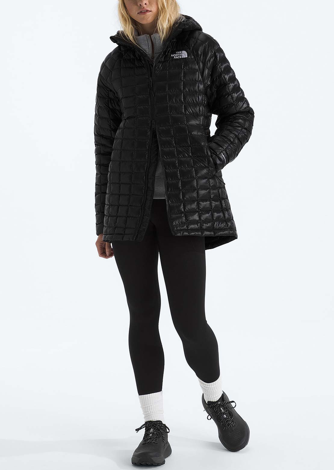 The North Face Women's ThermoBall Hooded Parka TNF Black