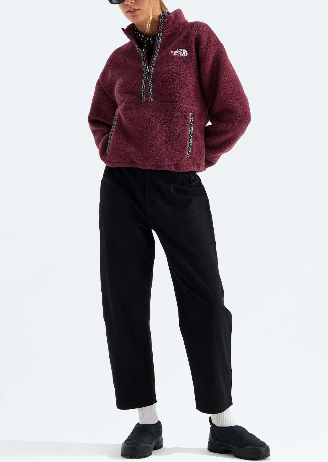 The North Face Women's TNF Fleeski 1/4 Zip Pullover Burgundy Crush