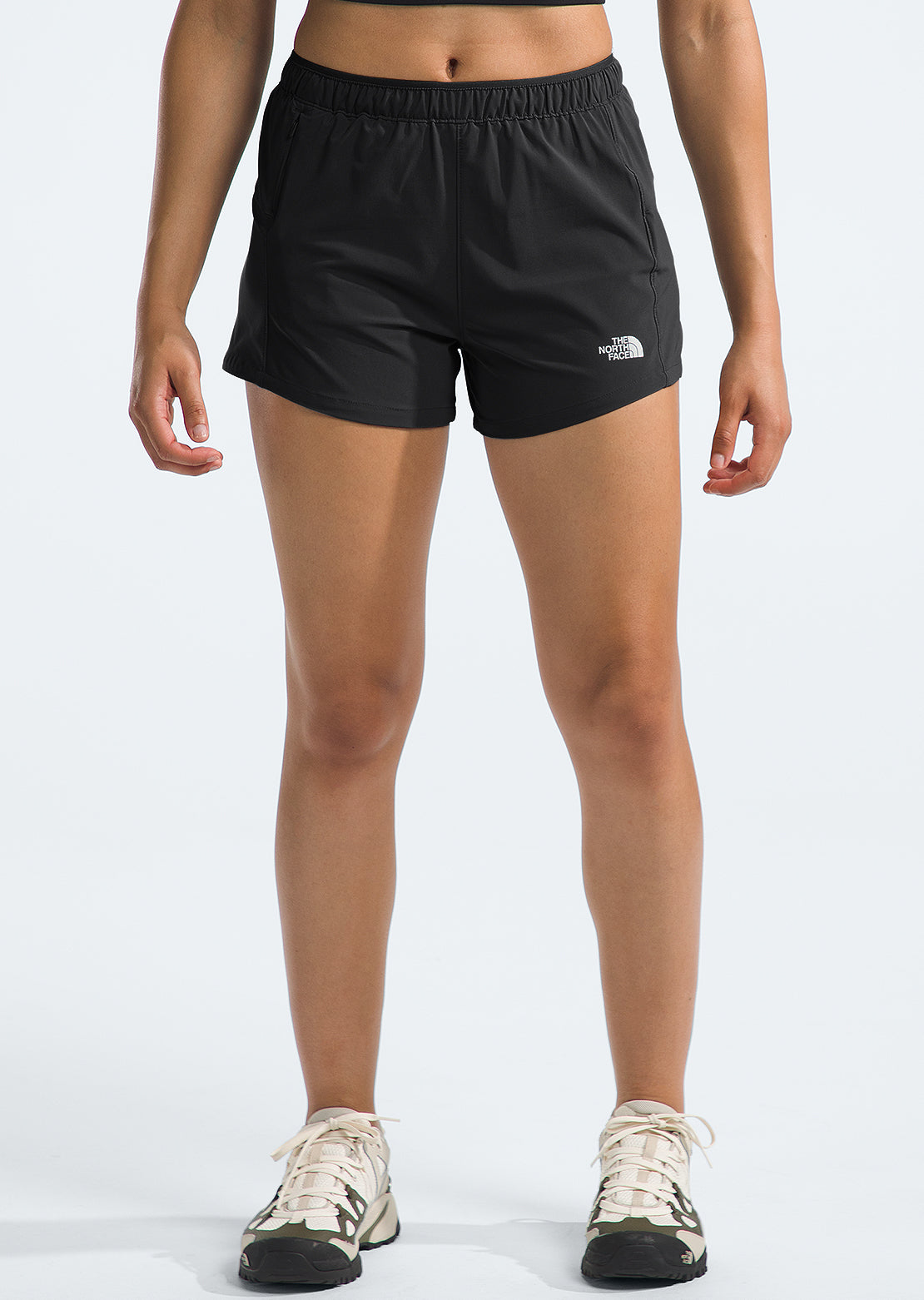 The North Face Women&#39;s Wander Short Shorts 2.0 TNF Black