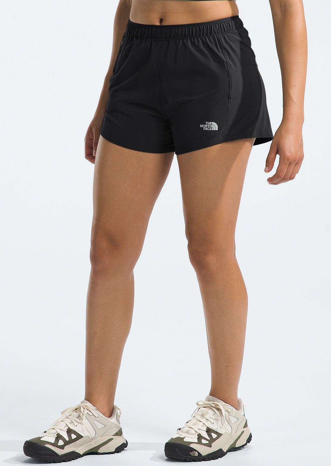 The North Face Women&#39;s Wander Short Shorts 2.0 TNF Black