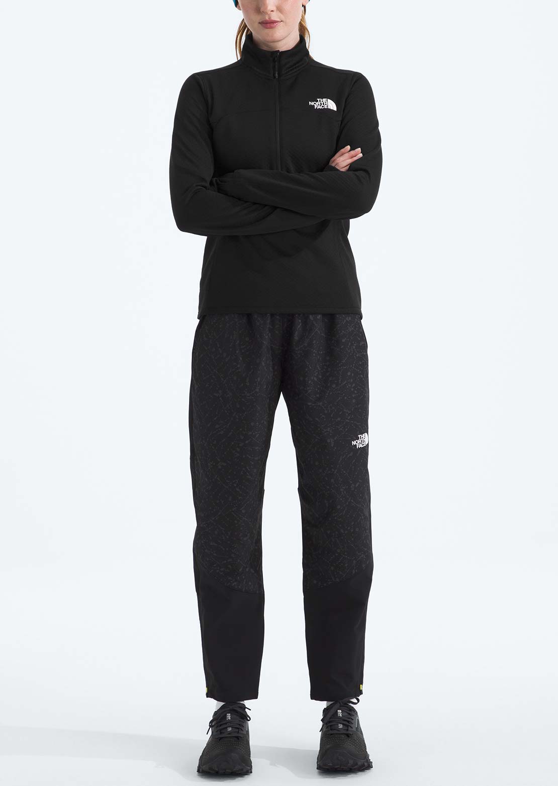 The North Face Women's Winter Warm Pro 1/4 Zip Pullover TNF Black