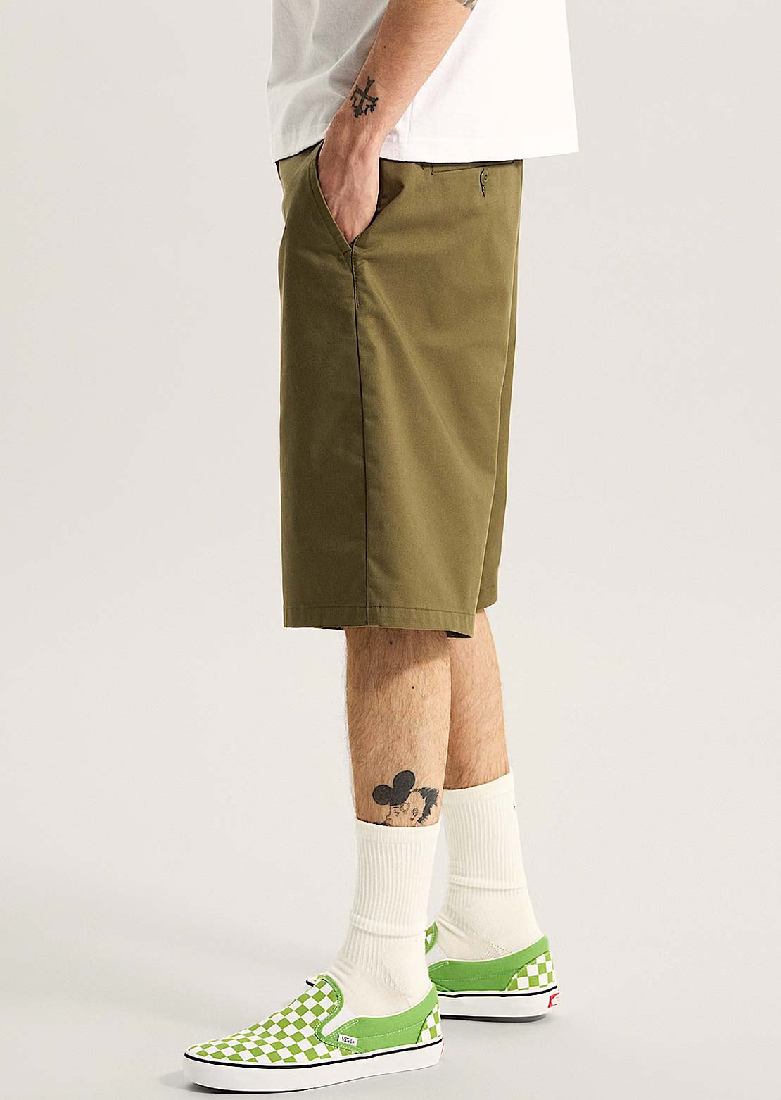 Vans Men's Authentic Chino Loose Shorts Moss Olive