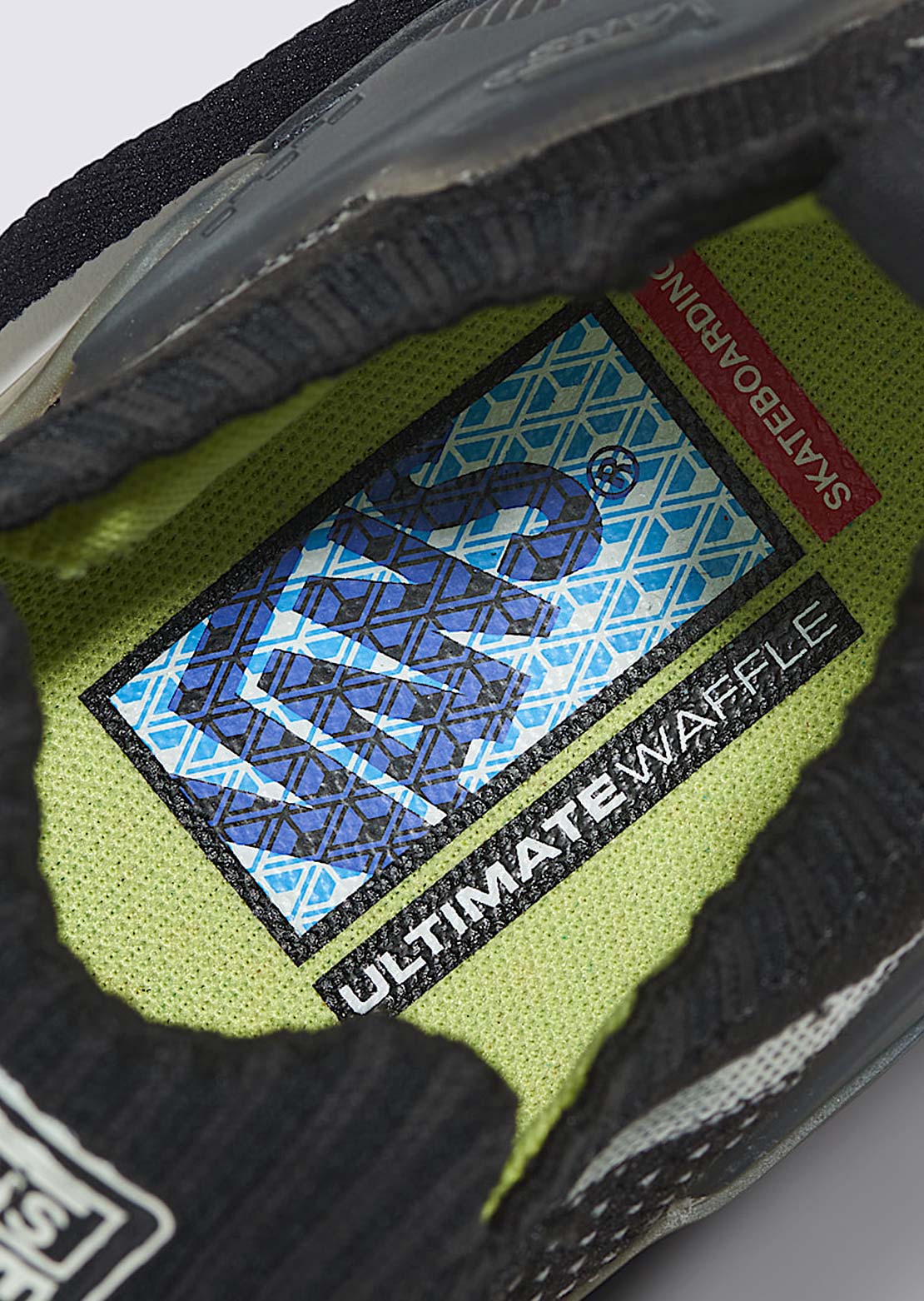 Vans Men&#39;s Ave 2.0 Knit Shoes