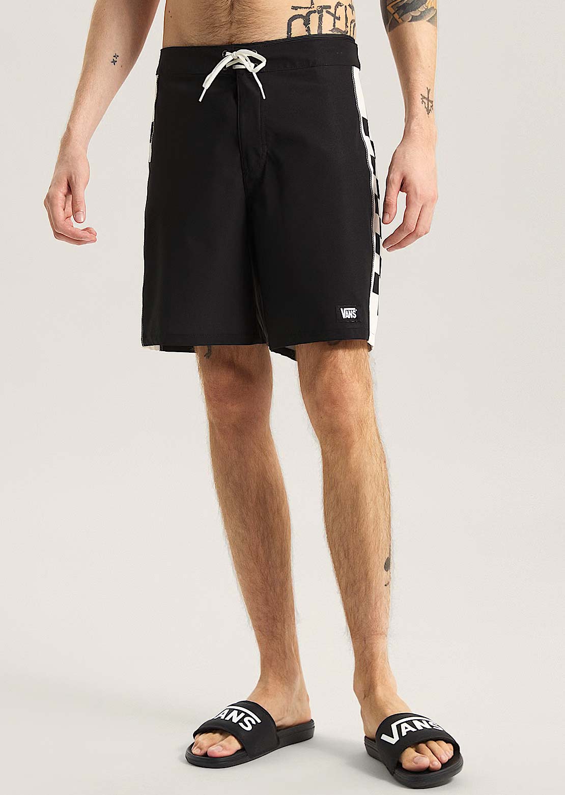 Vans Men's Daily Sideline MO Boardshorts Black/Marshmallow