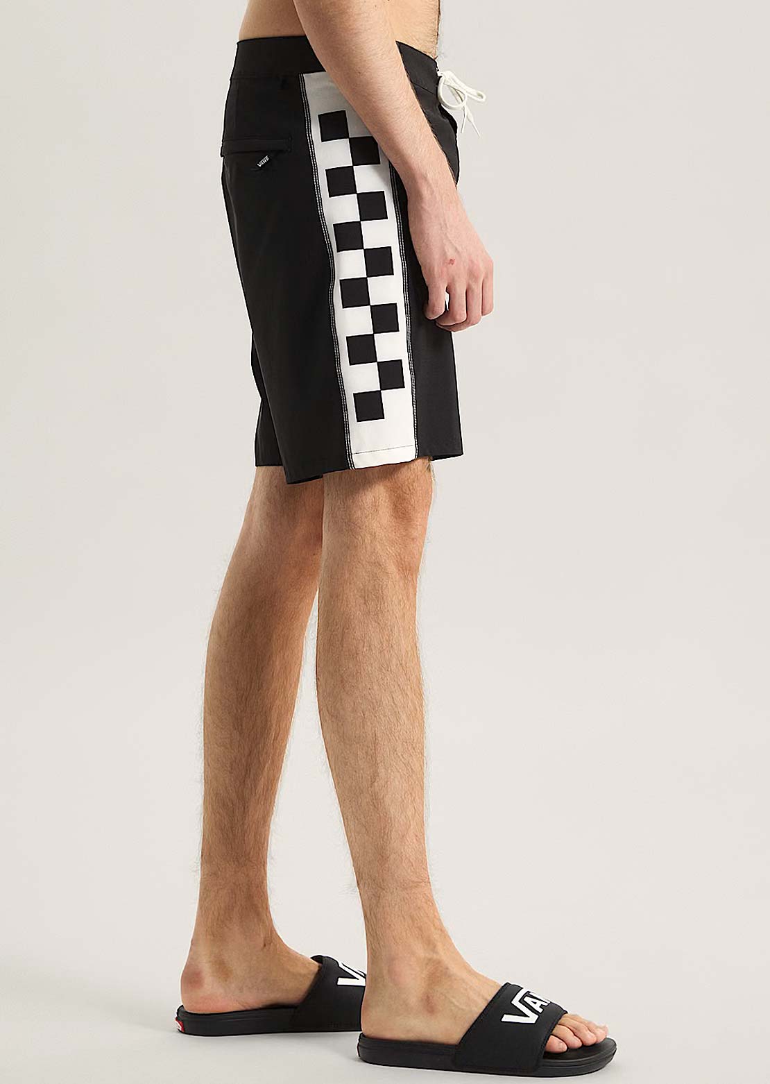 Vans Men's Daily Sideline MO Boardshorts Black/Marshmallow