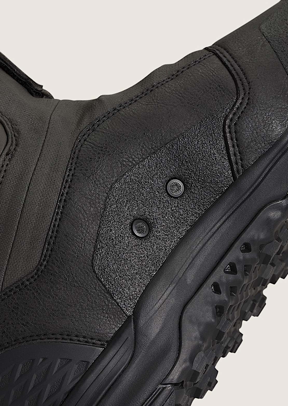 Vans Men's Hi-Country Snowboard Boots Faded Black