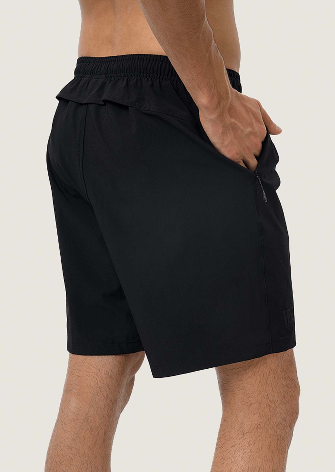 Vans Men's MTE Outline Hybrid Shorts Black