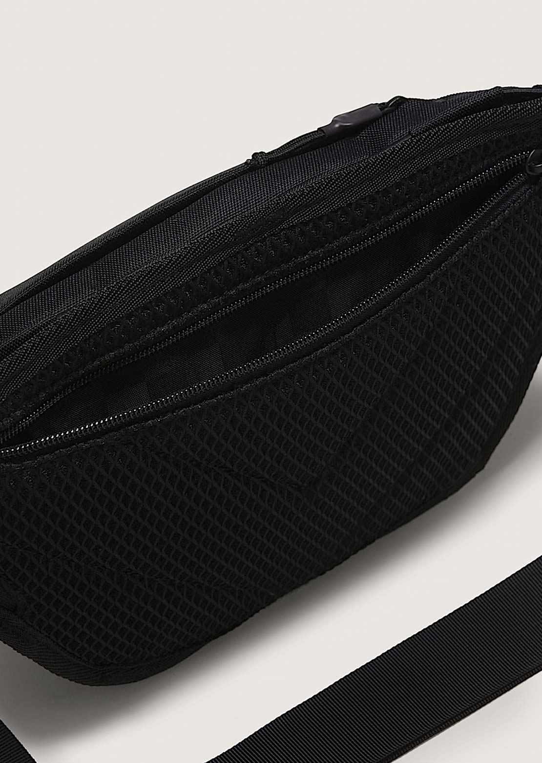 Vans Men's MTE Trek-Rec Sling Bag Black