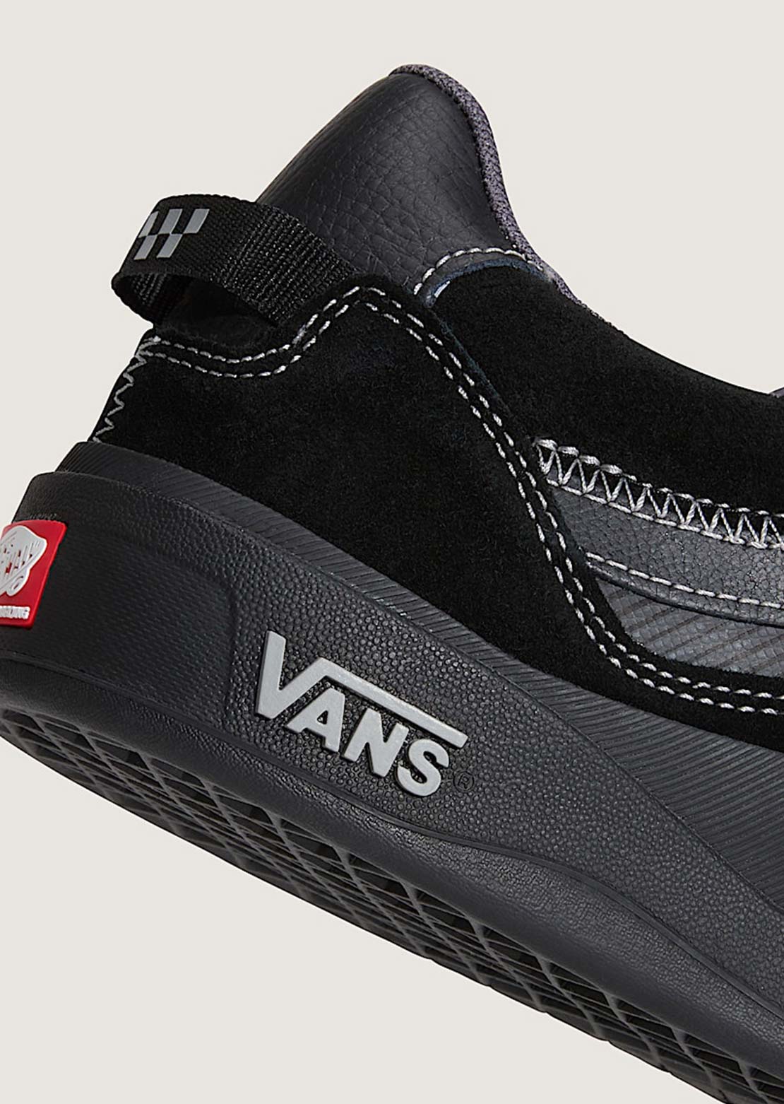 Vans Men's Skate 2 Wayvee Shoes Black/Black/Grey