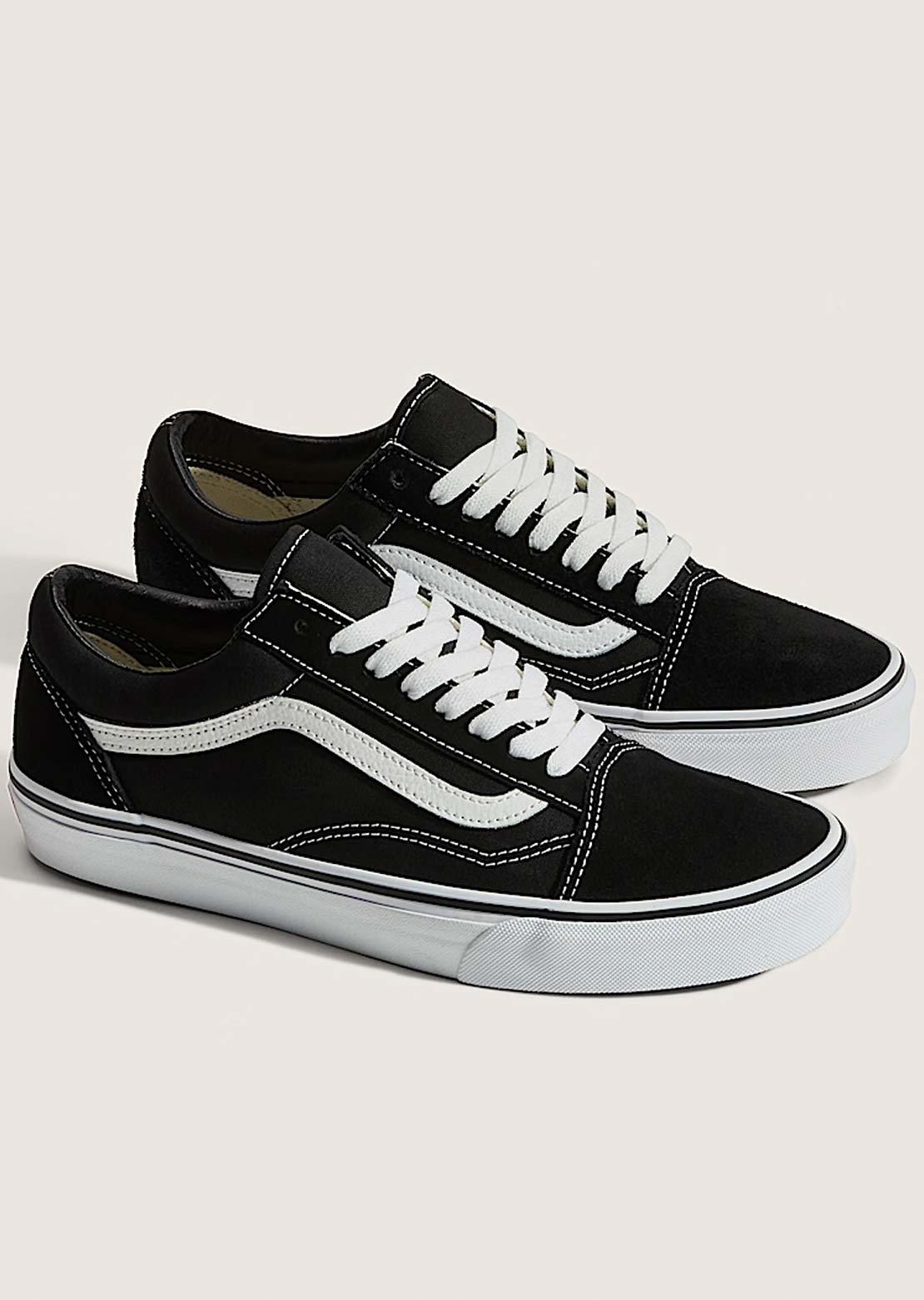 Vans Unisex Old Skool Shoes Black/White