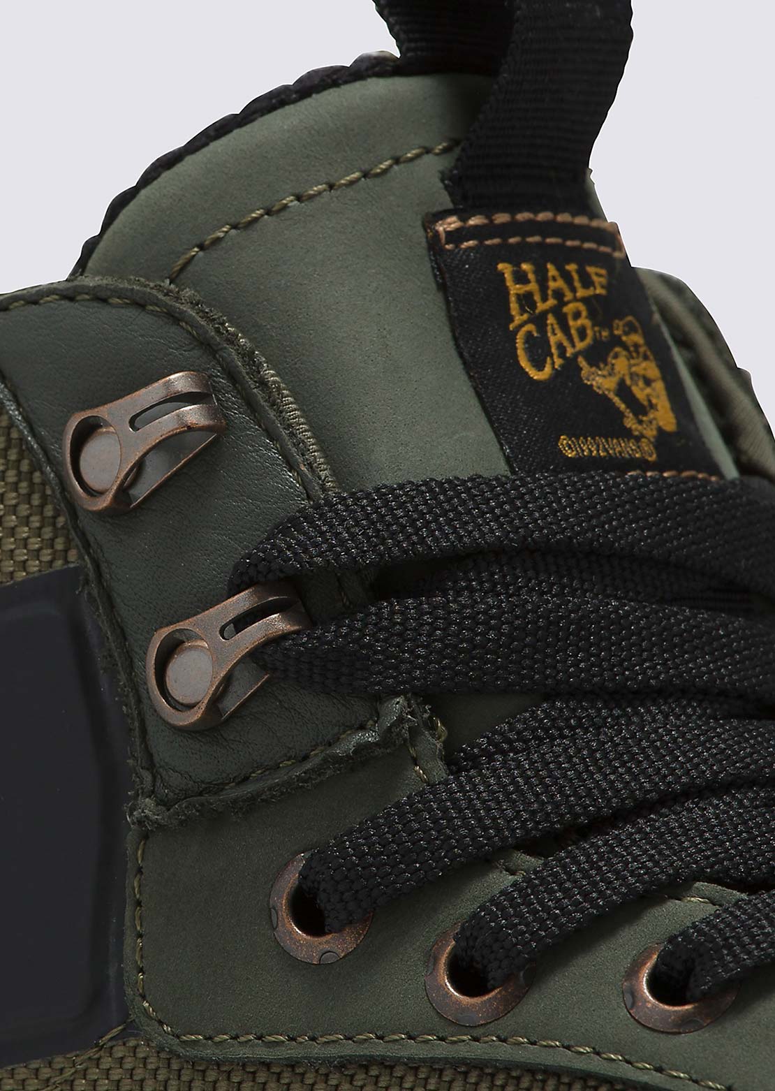 Vans Unisex Half Cab GORE-TEX MTE-3 Shoes Grape Leaf/Black