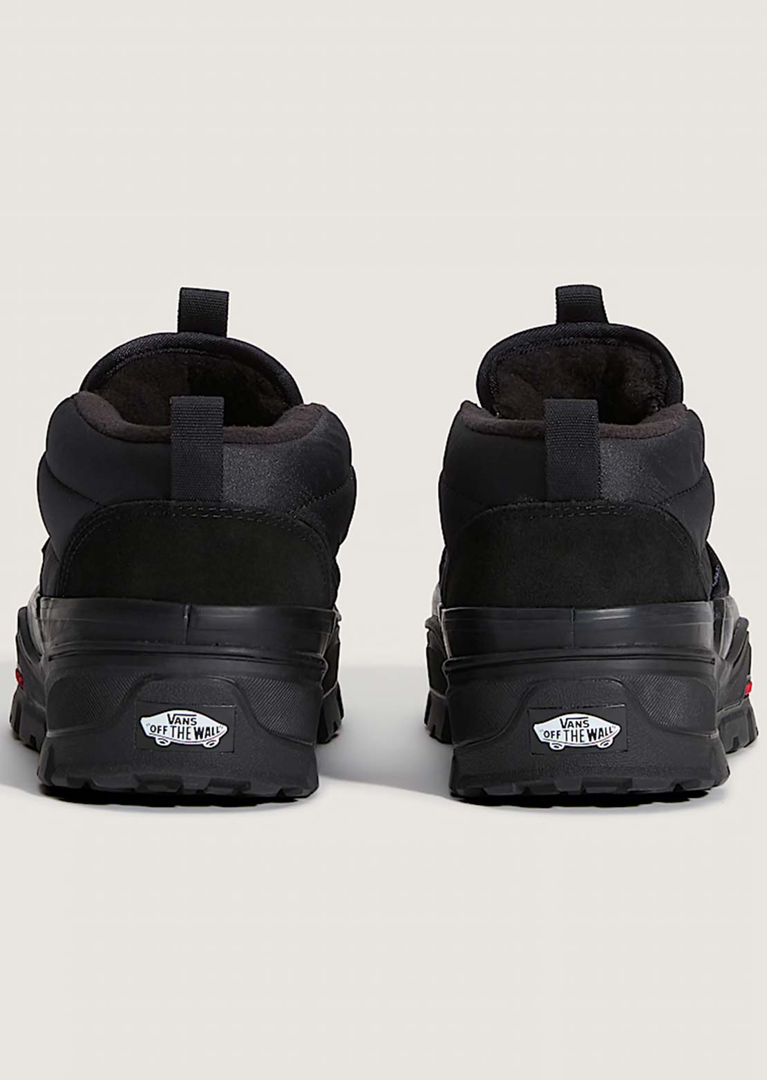 Vans Unisex Mid-Slip Puff Shoes