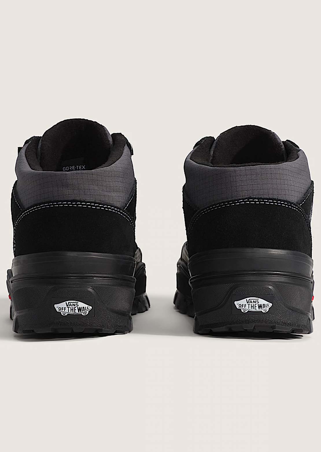 Vans Unisex MTE Mountain Mid GORE-TEX Insulated Boots Black/Black