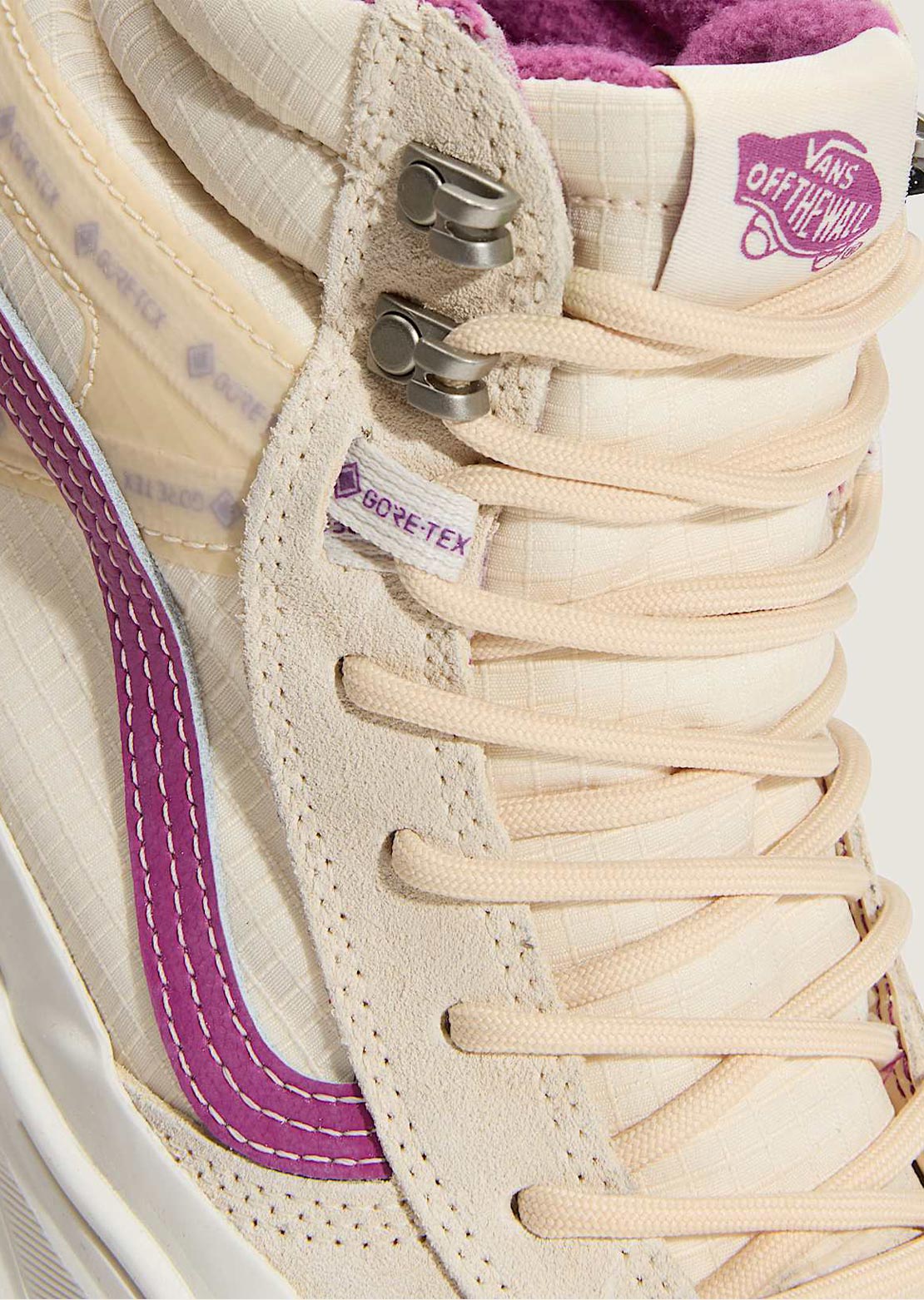 Vans Unisex MTE SK8-Hi GORE-TEX Insulated Boots Sand White