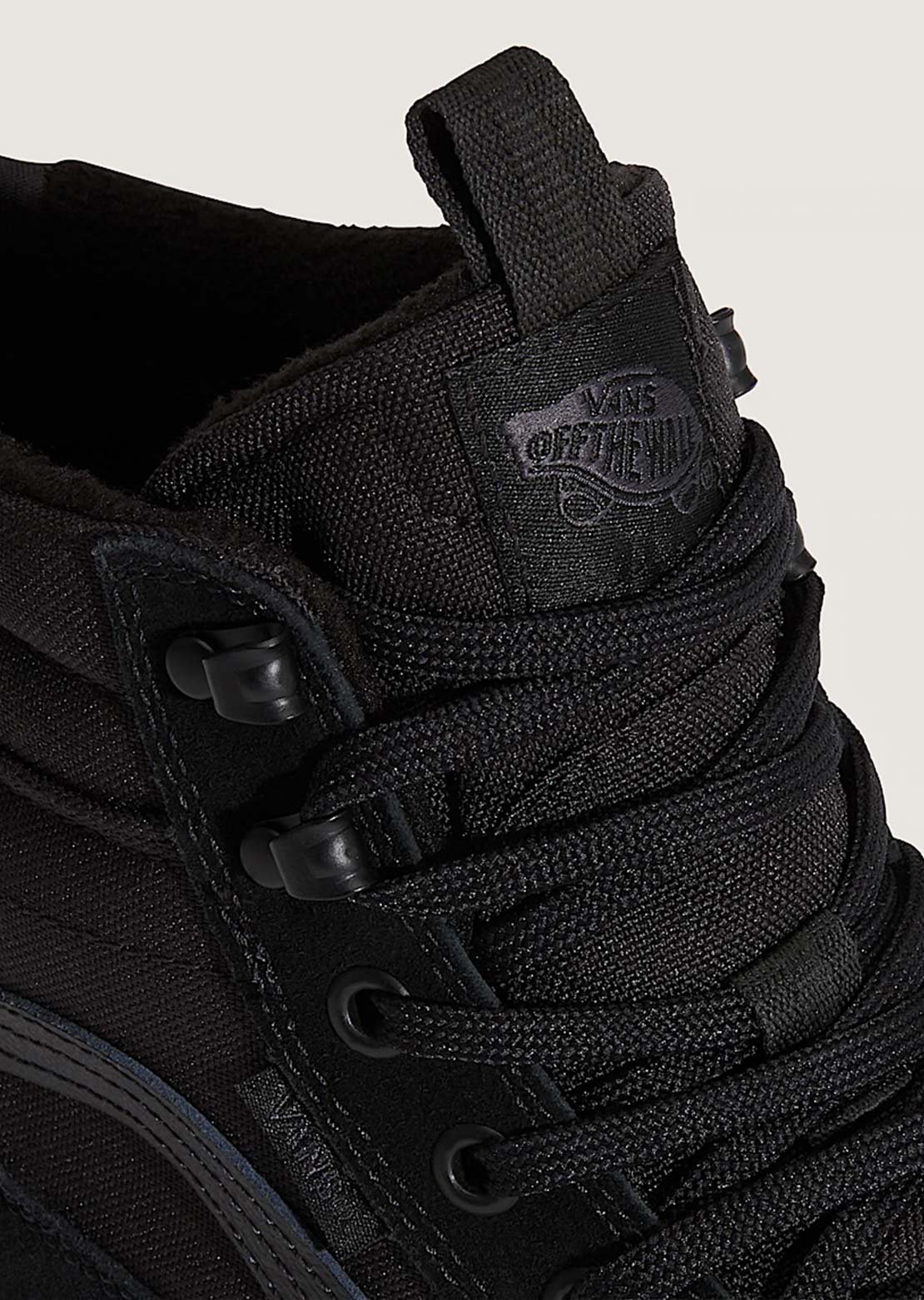 Vans Unisex MTE SK8-HI Waterproof Insulated Boots Black/Black