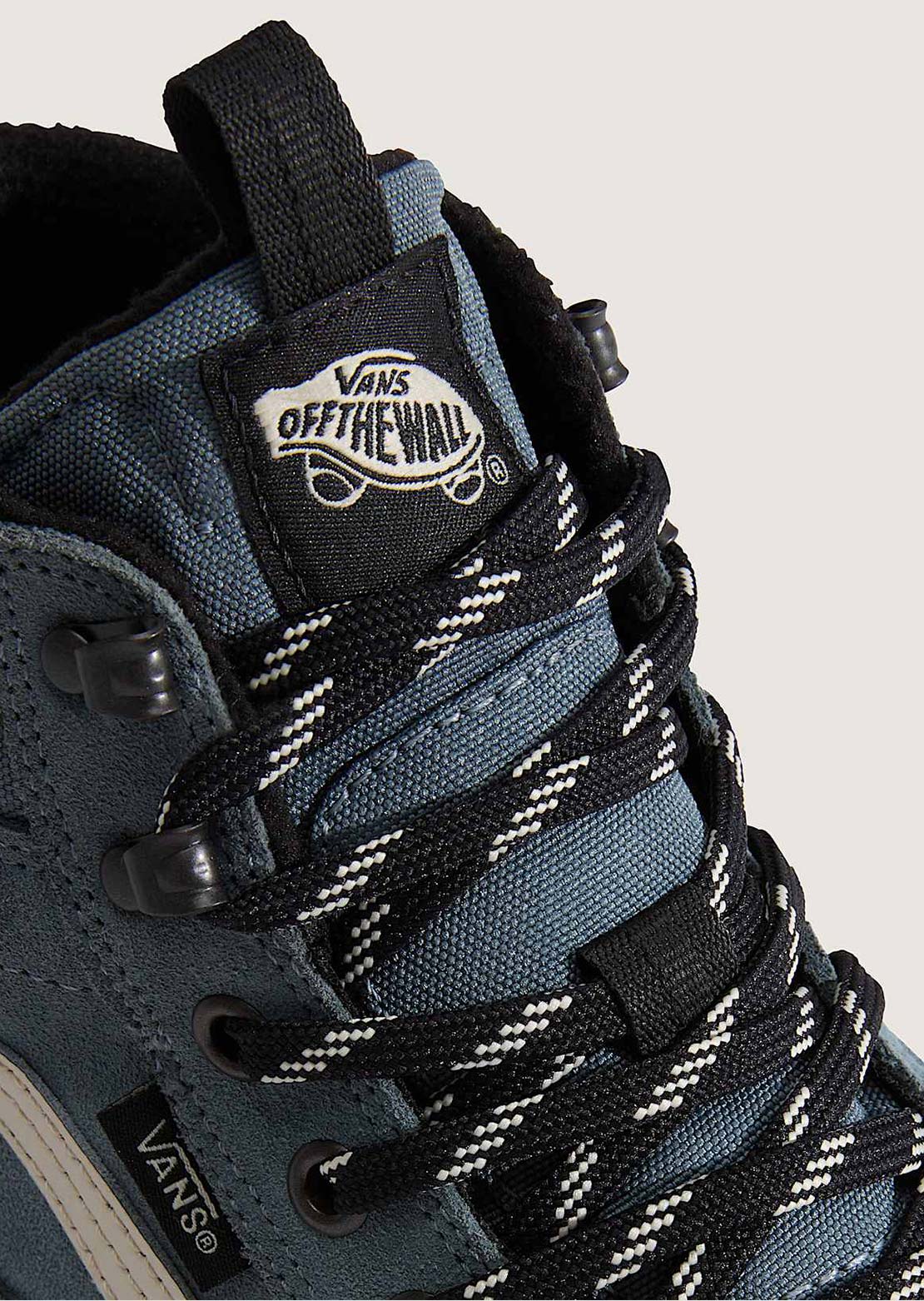 Vans Unisex MTE SK8-HI Waterproof Insulated Boots Stormy Weather