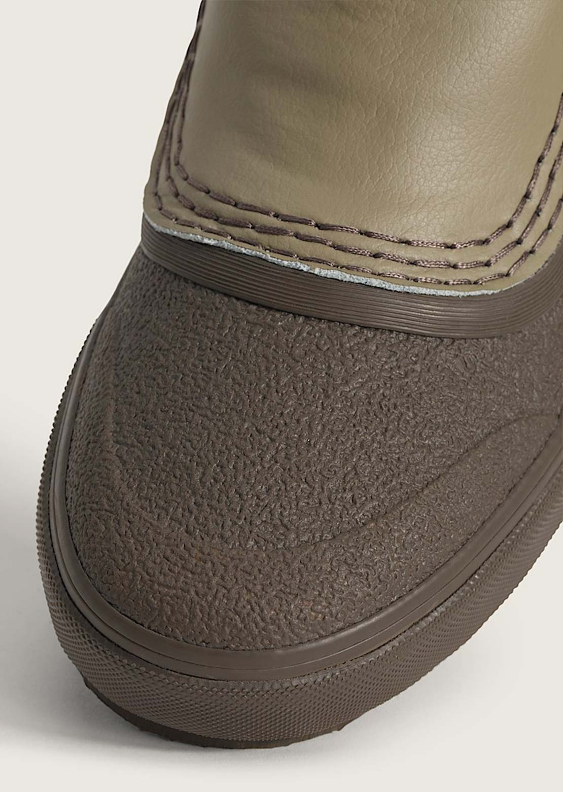 Vans Unisex MTE Standard Mid Chelsea Waterproof Boots Bay Leaf