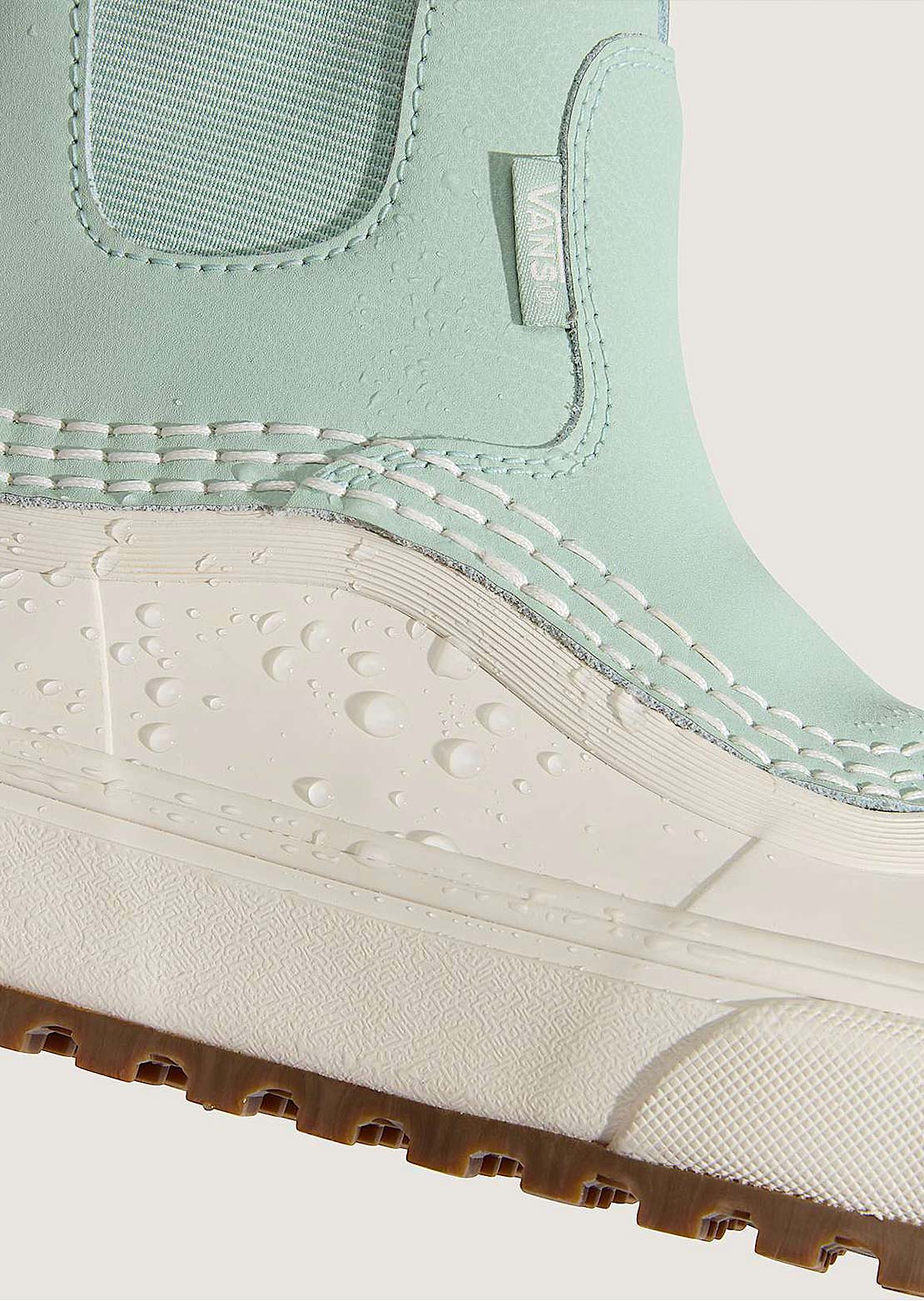 Vans Unisex MTE Standard Mid Chelsea Waterproof Boots Gray Olive