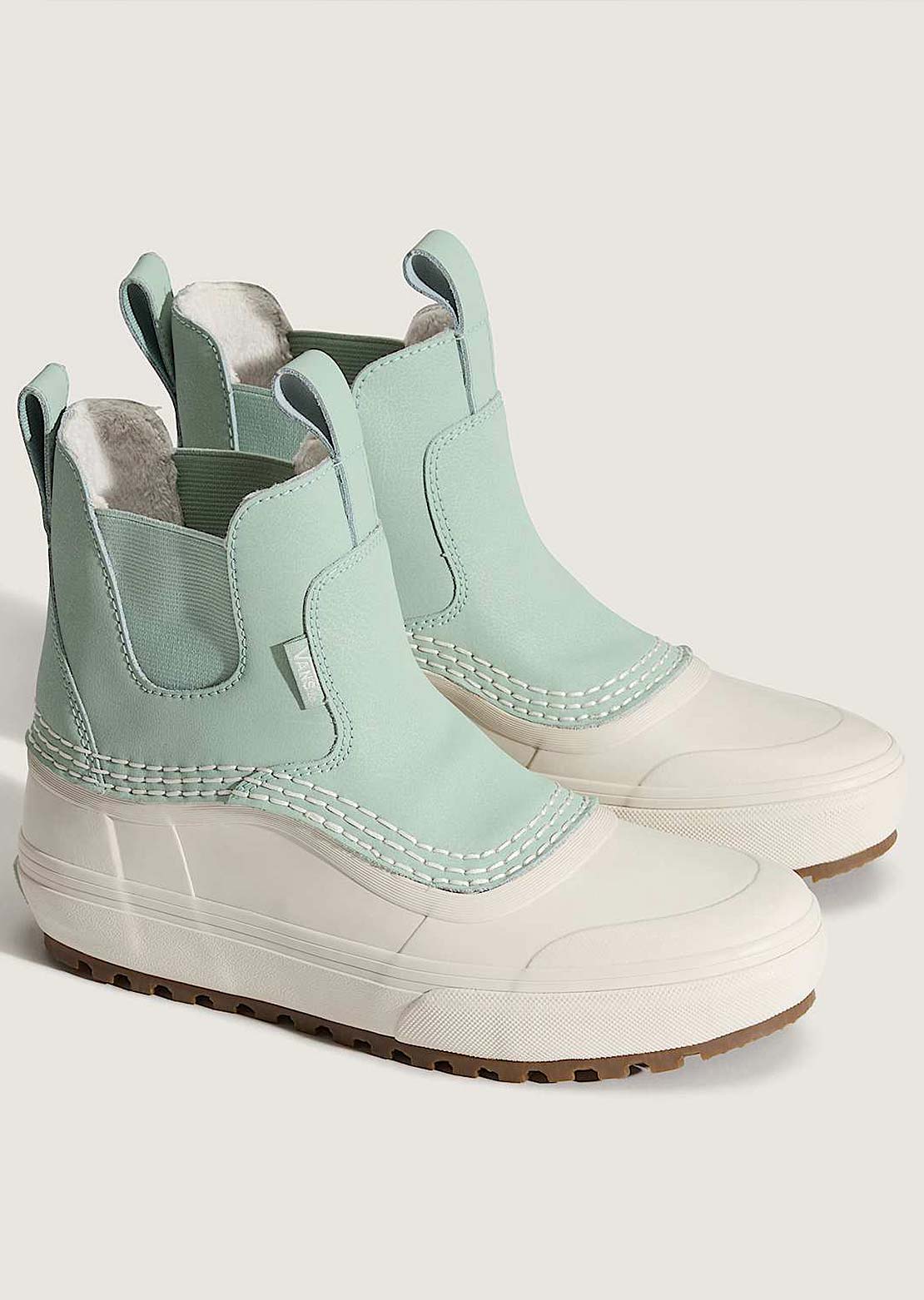 Vans Unisex MTE Standard Mid Chelsea Waterproof Boots Gray Olive