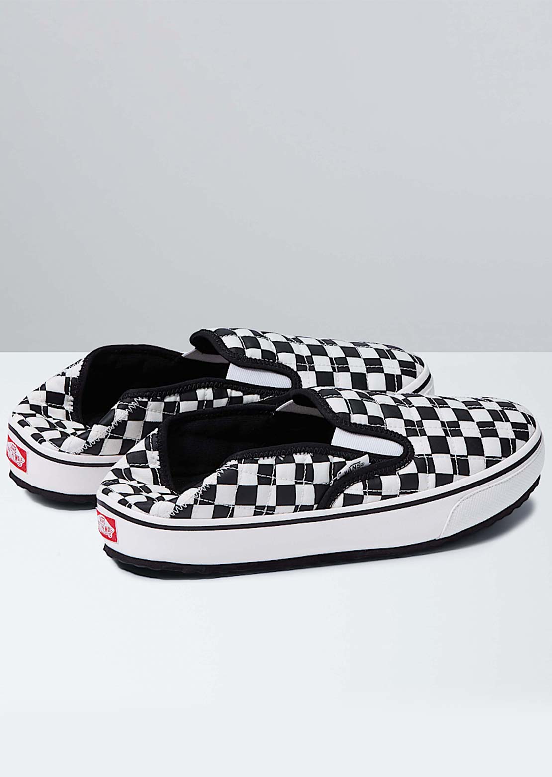 Vans Unisex Slip-Er 2 MTE Slippers (Checkerboard) Black / Classic White