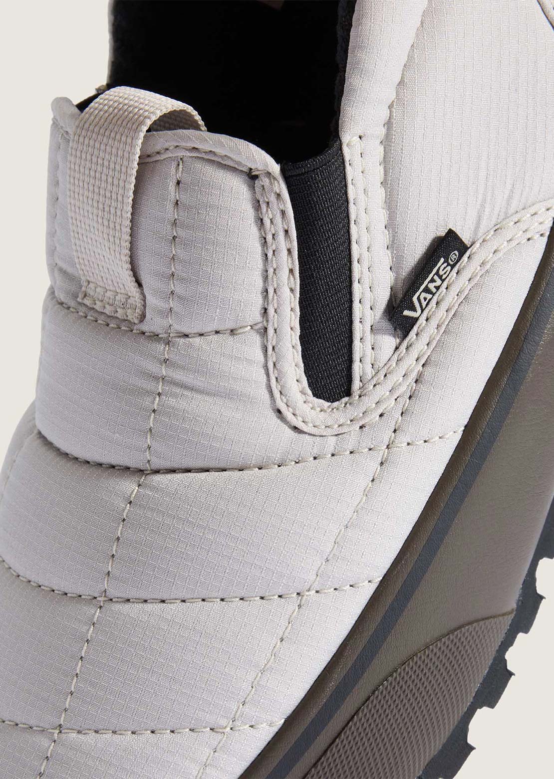 Vans Unisex Snow Lodge Slipper MID MTE Shoes Oatmeal/Gum