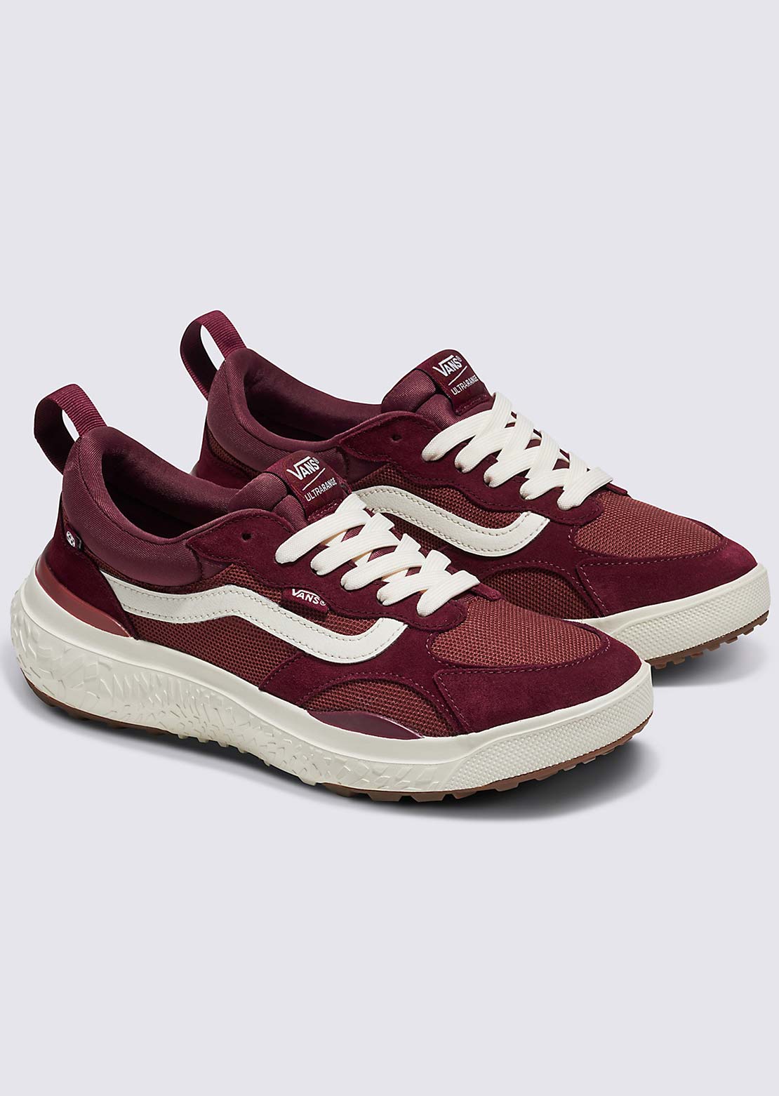 Vans Unisex Ultrarange Neo VR3 Shoes Port/True White