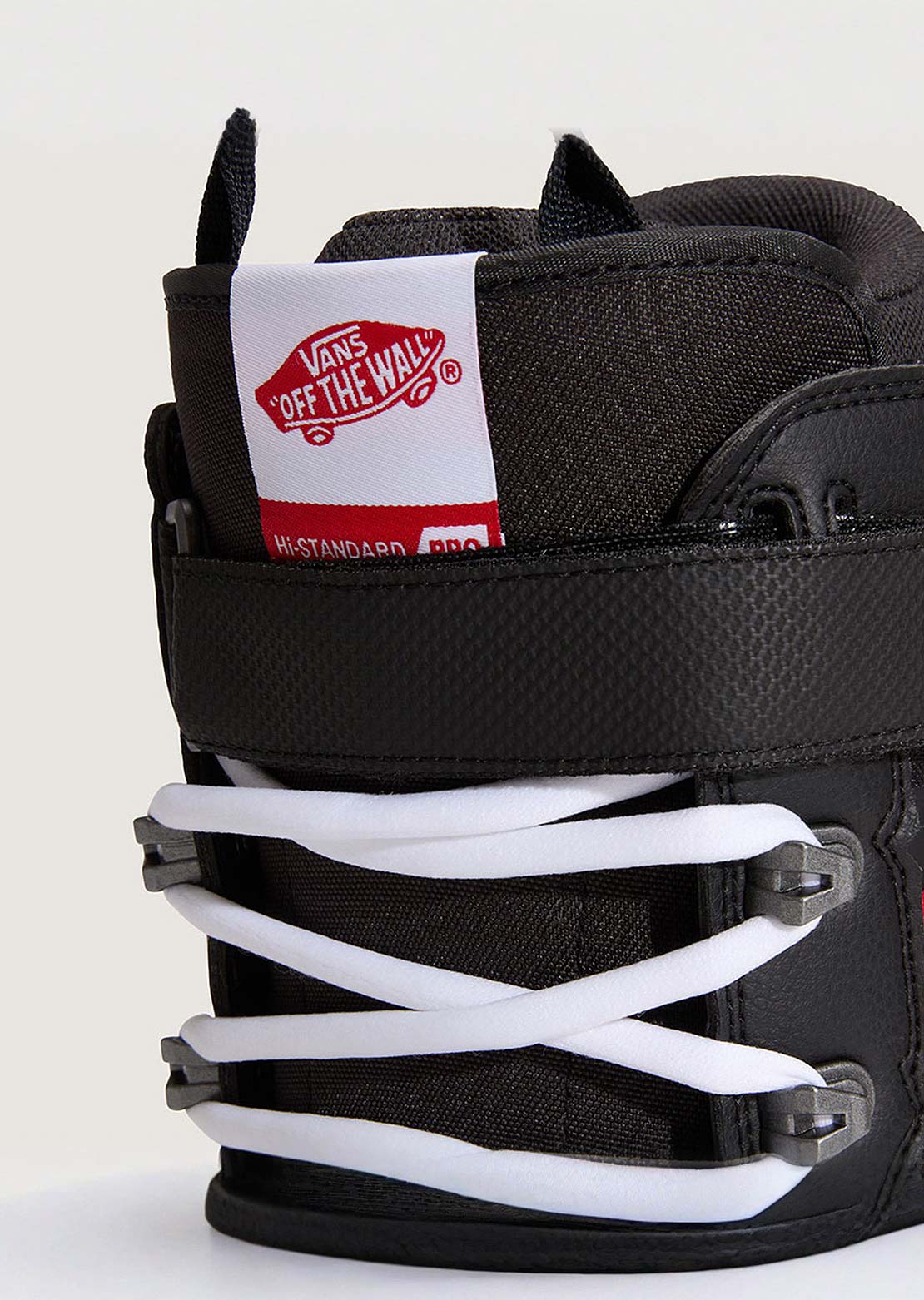 Vans Women's Hi-Standard Pro Snowboard Boots Black/White