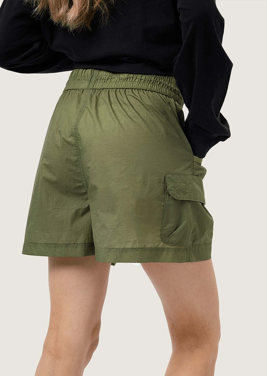 Vans Women's MTE Outbounds Windbreaker Shorts Loden Green
