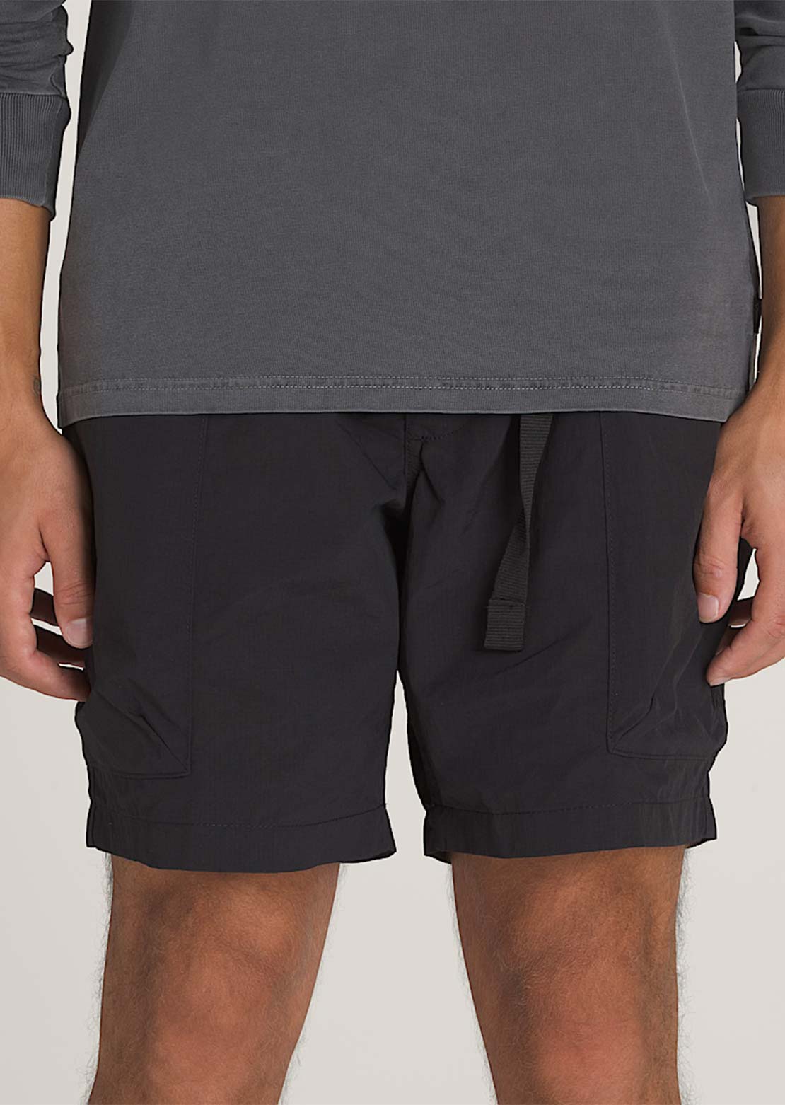 Vans Women's MTE Trek Guide Shorts Black