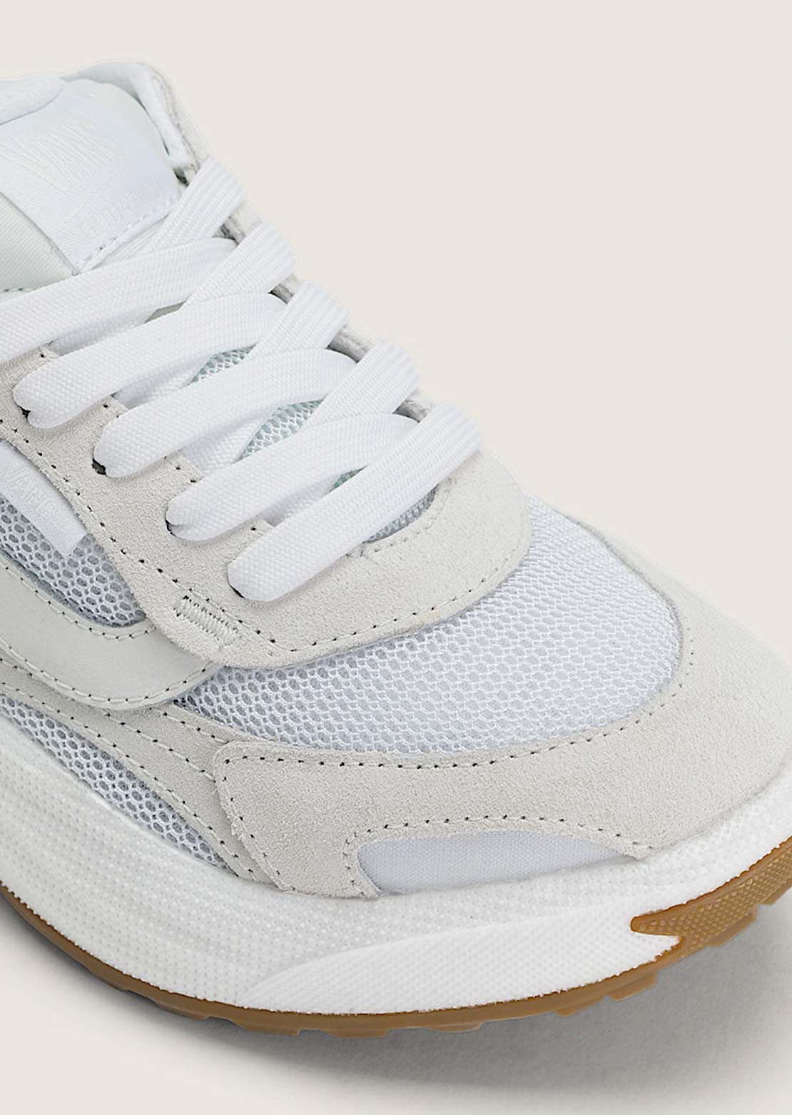 Vans Women's Ultrarange Neo 2.0 Shoes White