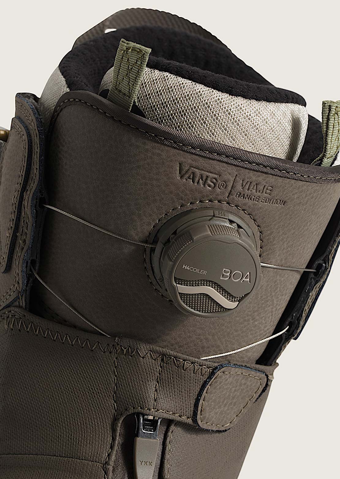 Vans Women's Viaje Range Edition Snowboard Boots Bungee Cord
