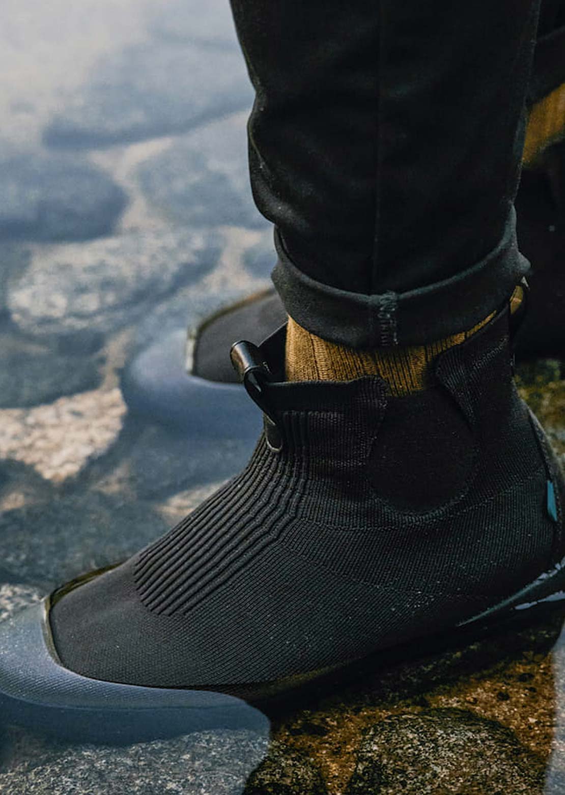 VESSI Men's Classic Chelsea Boots Asphalt Black On Black