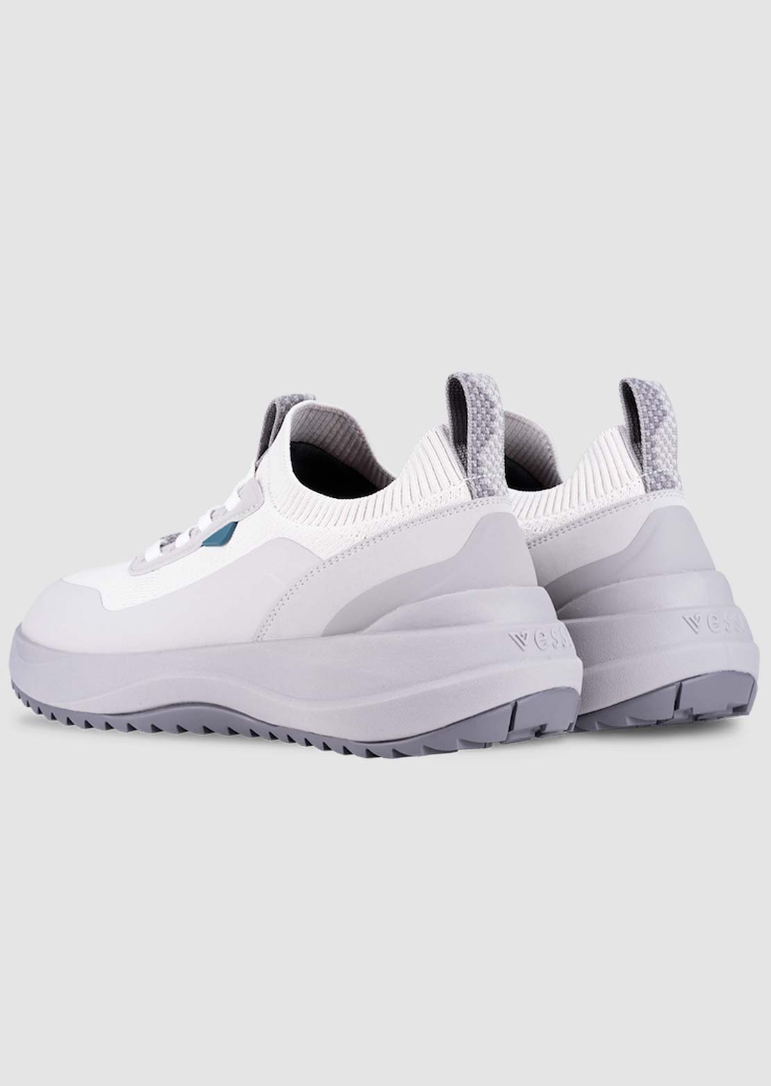VESSI Women&#39;s Stormburst Low Top Shoes