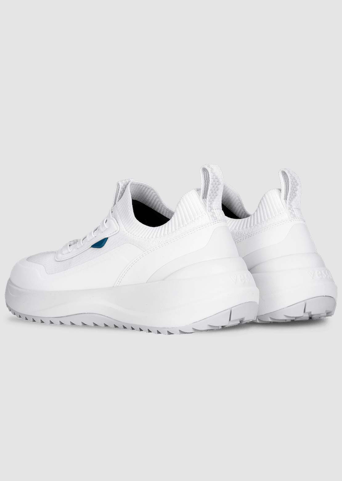 VESSI Women&#39;s Stormburst Low Top Shoes