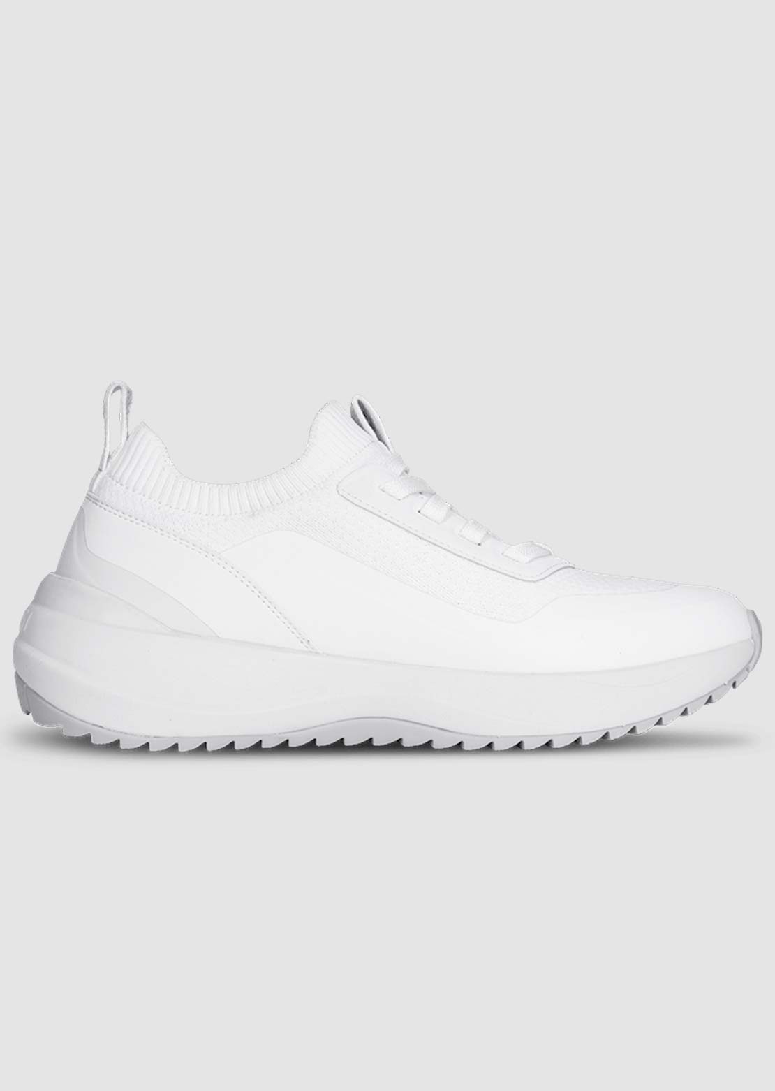 VESSI Women&#39;s Stormburst Low Top Shoes
