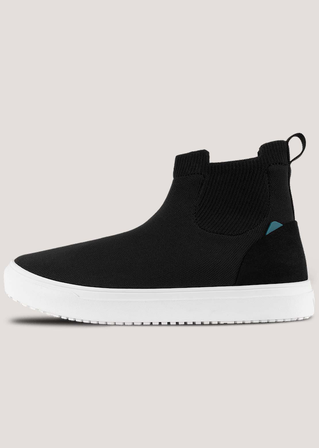 VESSI Women's Uptown Chelsea Boots Black
