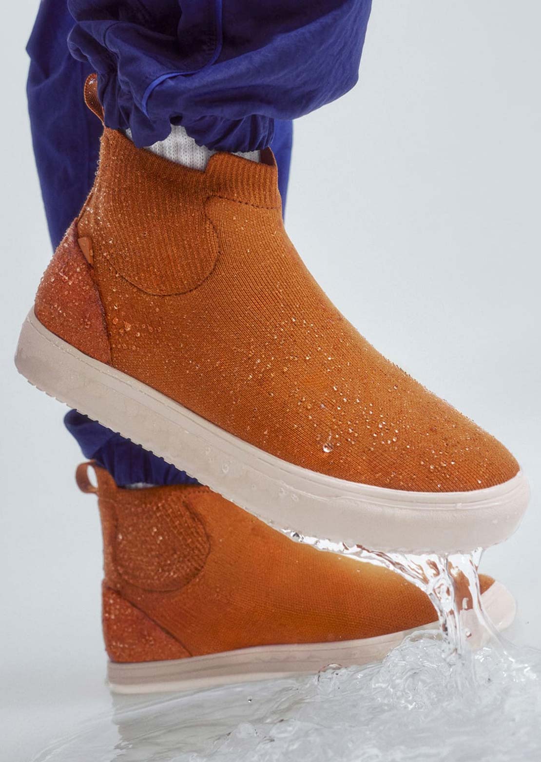 VESSI Women's Uptown Chelsea Boots Spice Dune