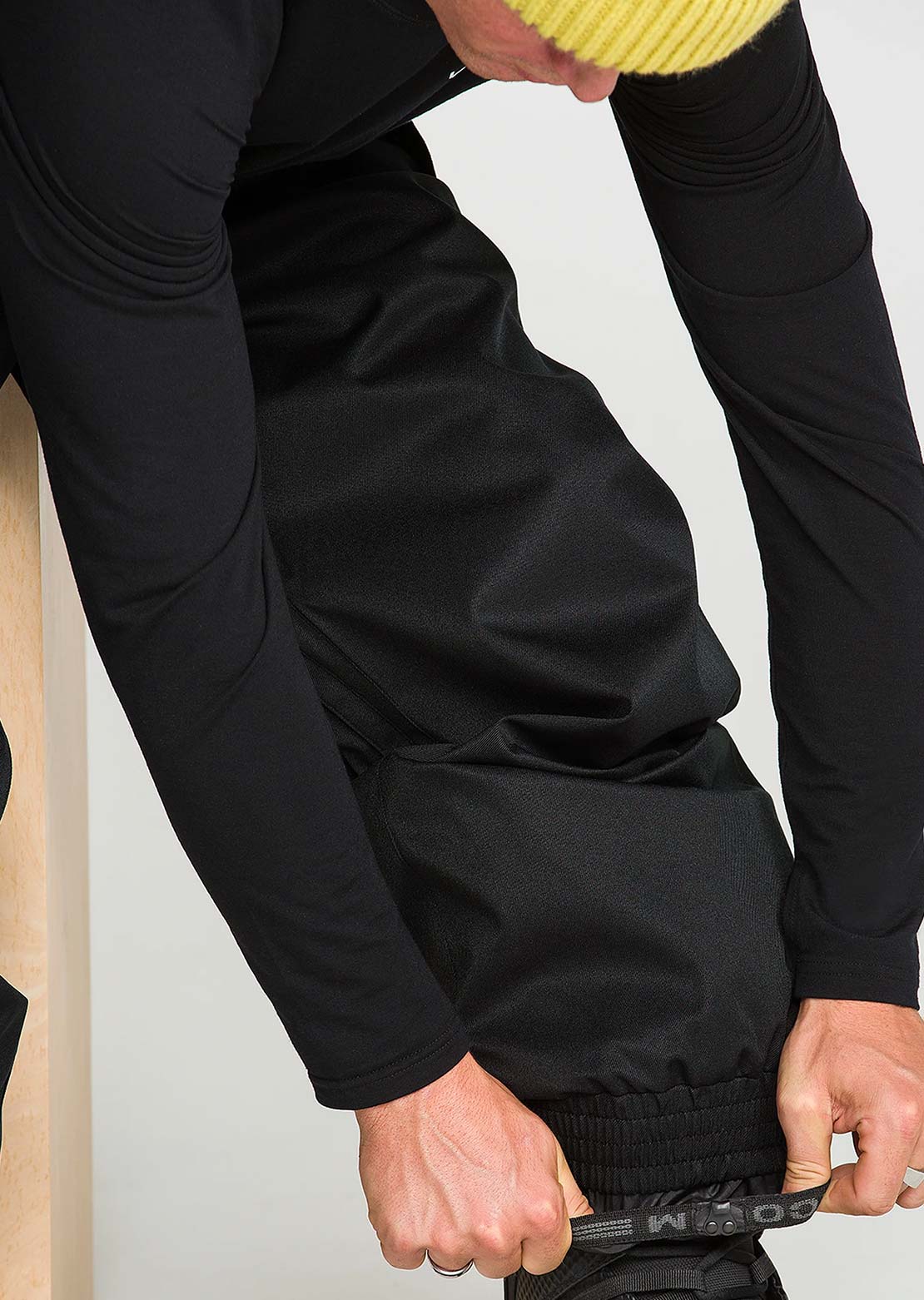 Volcom Men's Arthur 20K Pants