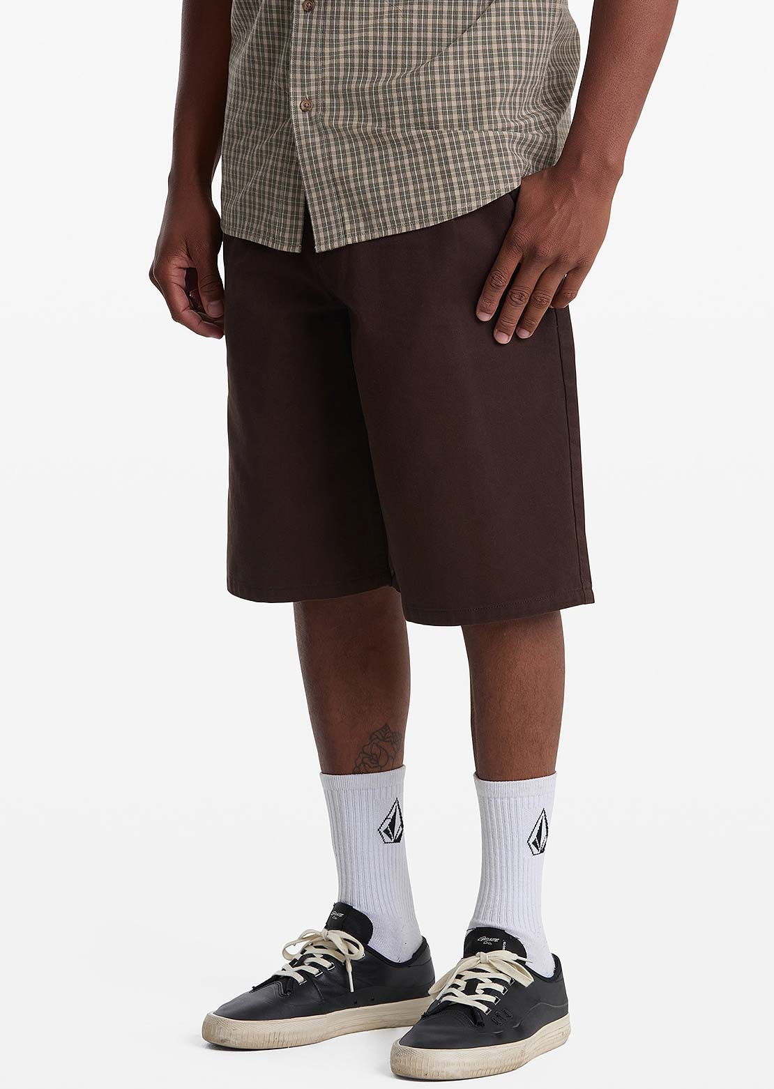 Volcom Men's Chillow Pleat EW Chino Shorts Cacao