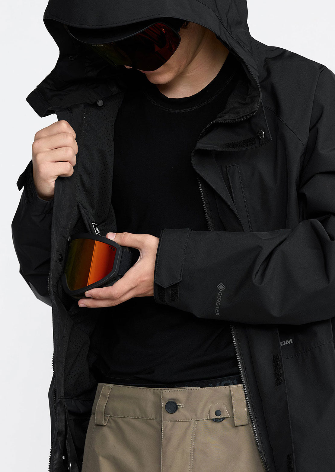 Volcom Men's Dua Insulated GORE-TEX Jacket Black