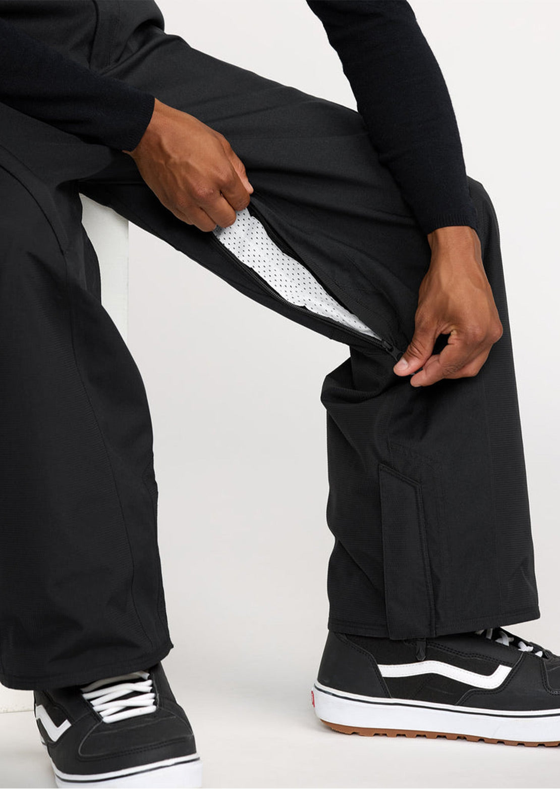 Volcom Men's Kleveland Pants Black