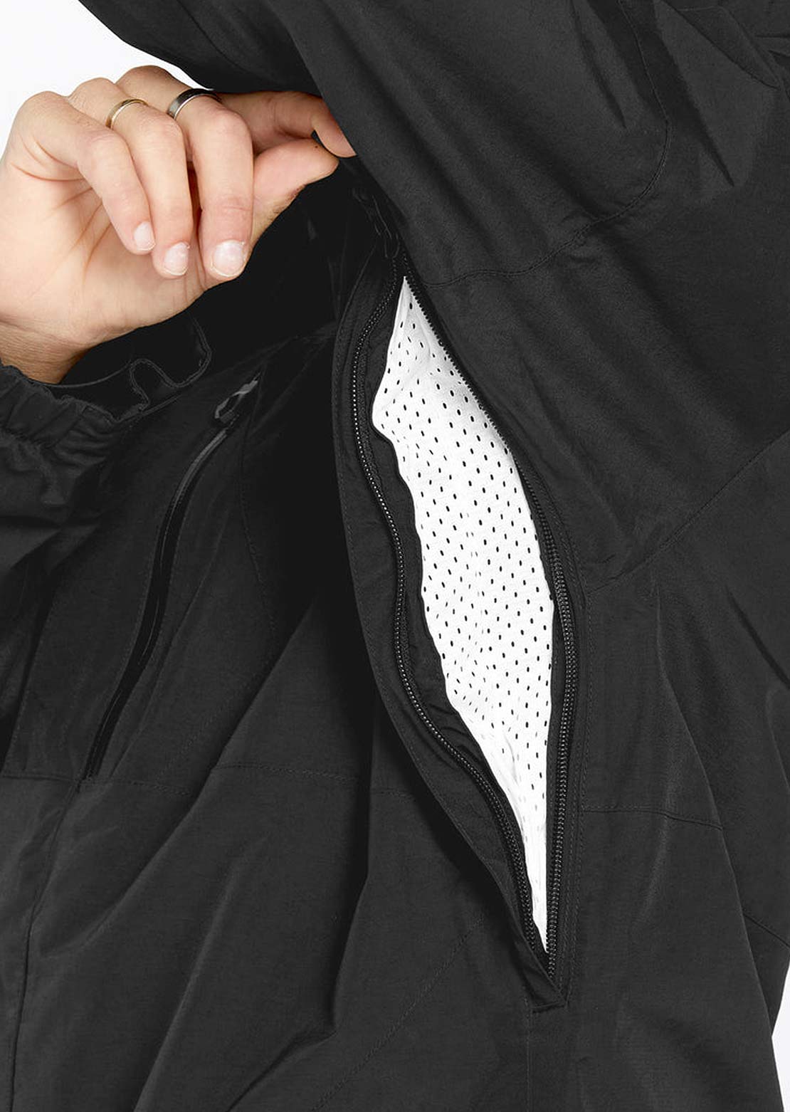 Volcom Men&#39;s L Gore-Tex Jacket Black