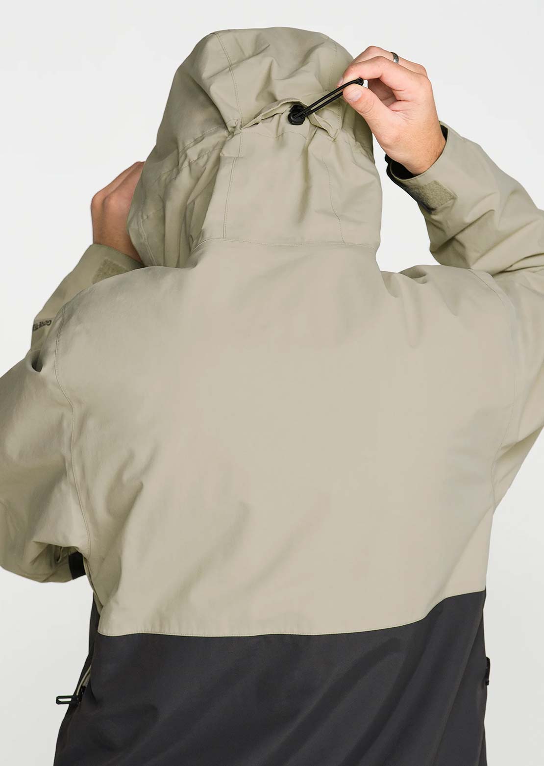 Volcom Men's L Insulated Gore-Tex Jacket
