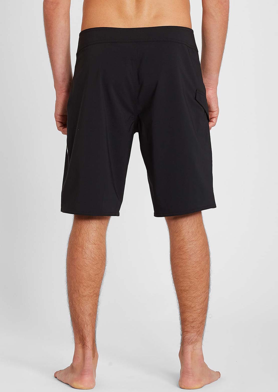 Volcom Men&#39;s Lido Solid Mod 20 Boardshorts Black