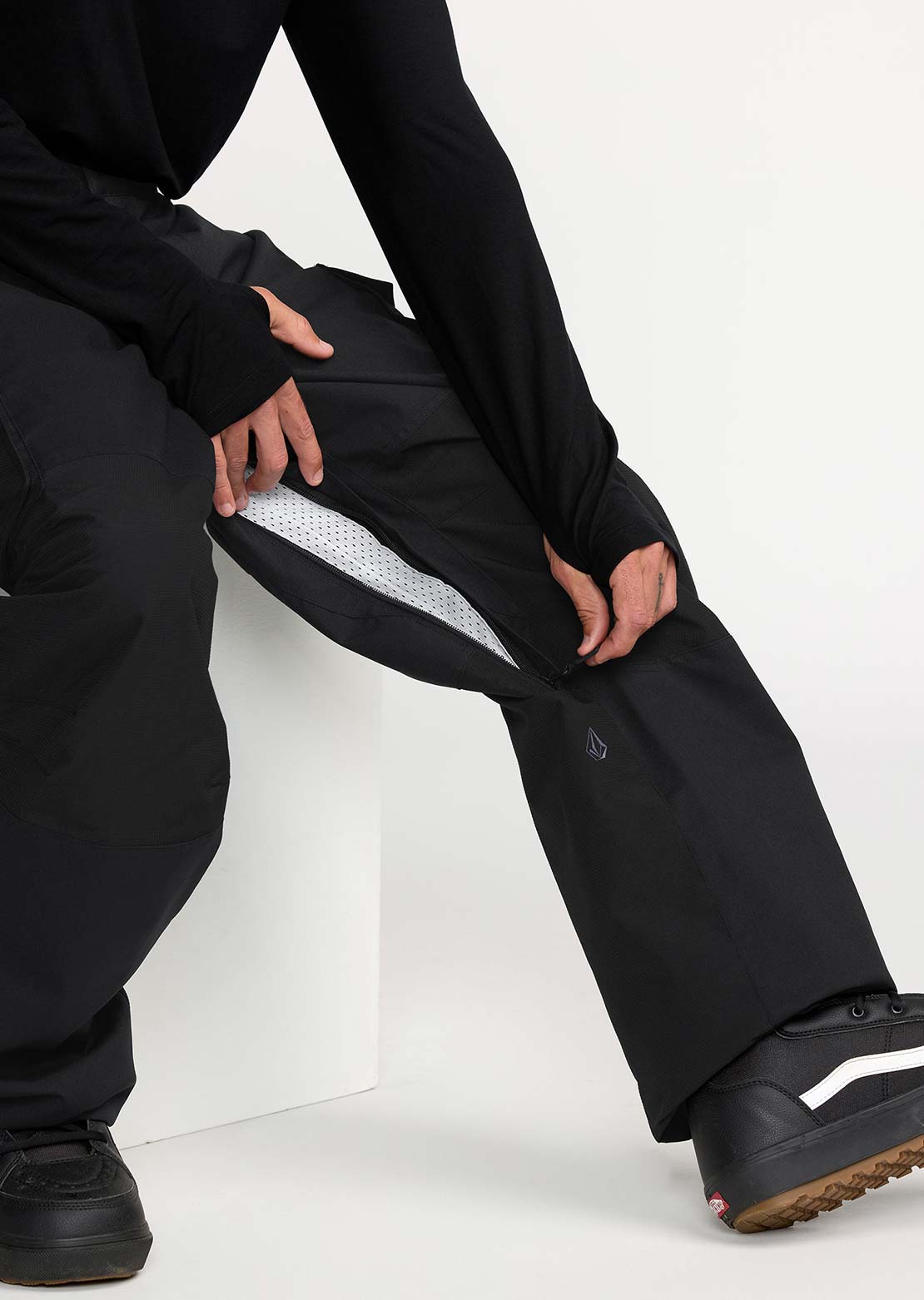 Volcom Men's Nwrk Baggy Pants Black