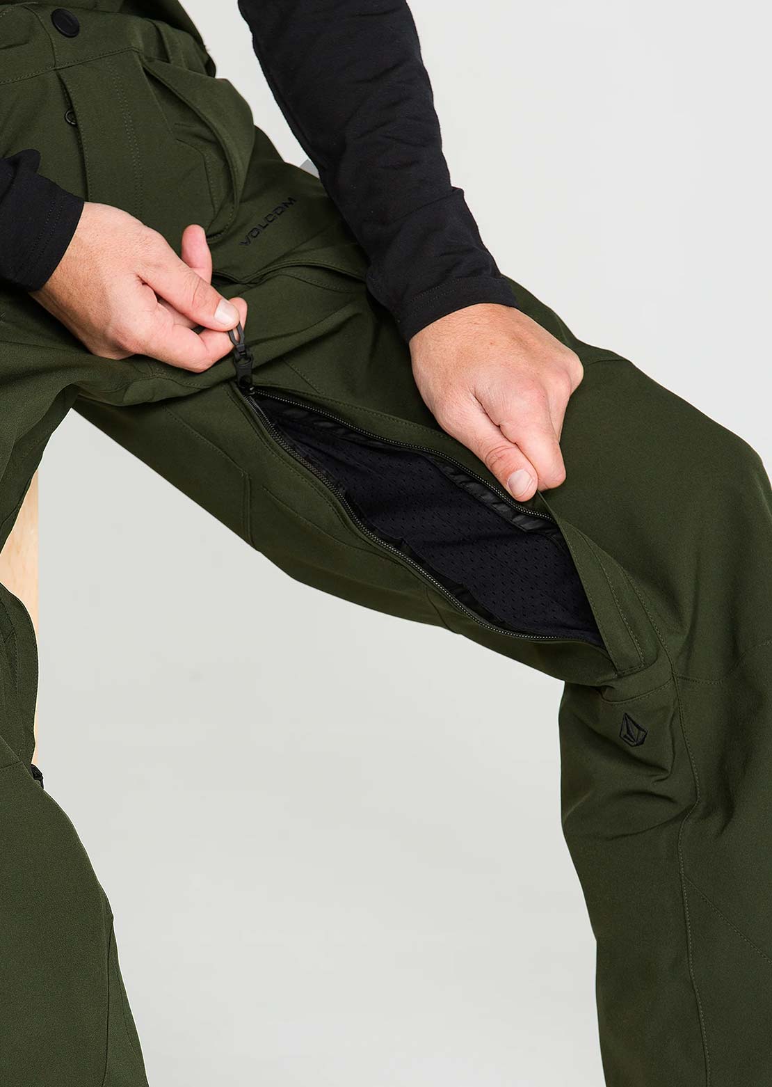 Volcom Men's Roan Bib Overall Pants
