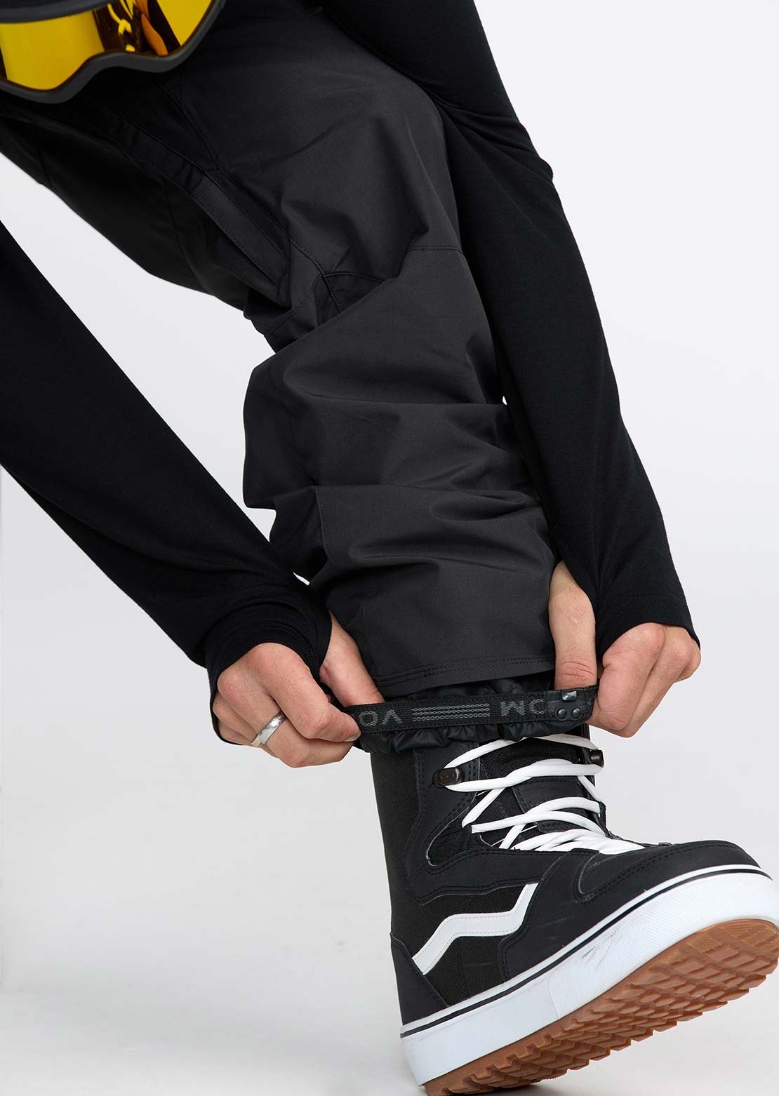 Volcom Men's Roan Pants Black